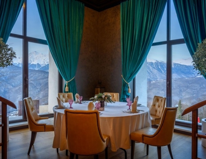 Ресторан «Лайали» - Отель Rixos Krasnaya Polyana Sochi / Риксос Красная Поляна Сочи