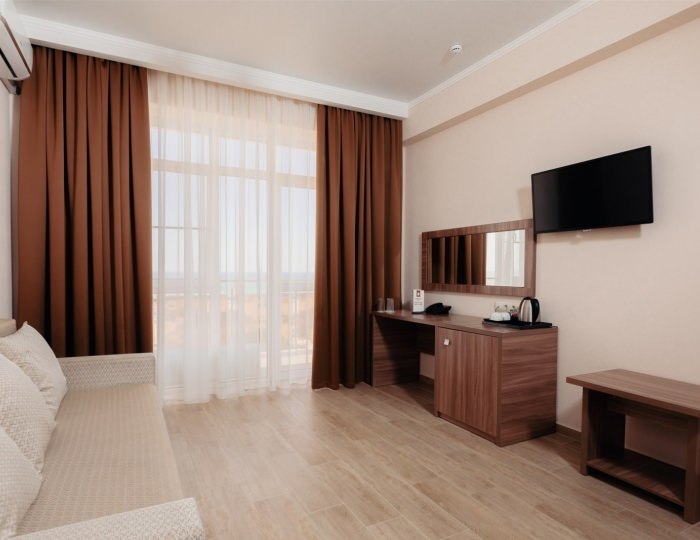 ЛЮКС С ВИДОМ НА МОРЕ - Отель Family Pride Inn / Фэмили Прайд Инн Витязево