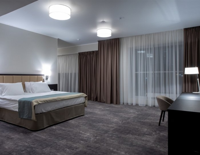 Люкс - Отель Holiday Inn / Холидей Инн Челябинск