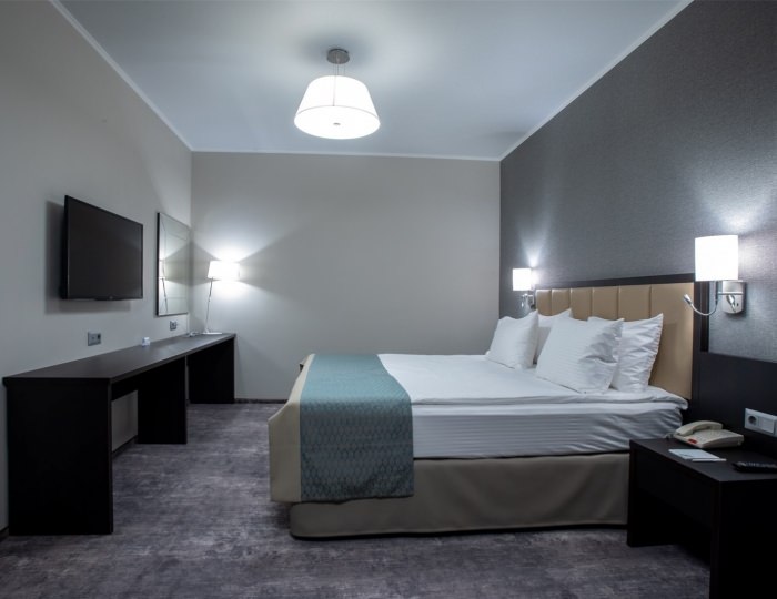 Люкс с видом на город - Отель Holiday Inn / Холидей Инн Челябинск