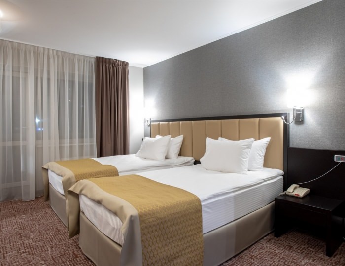 Номер для людей с ограниченными возможностями - Отель Holiday Inn / Холидей Инн Челябинск