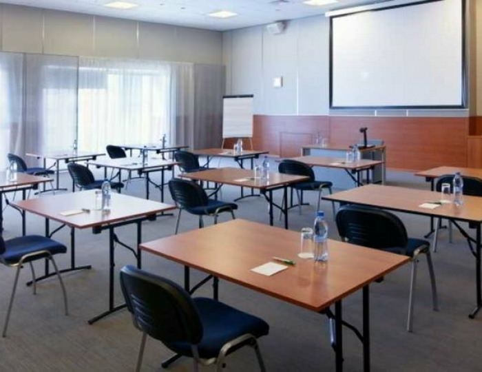 Конференц-залы - Отель Holiday Inn / Холидей Инн Челябинск