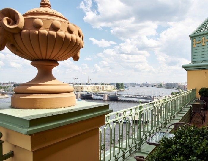 Полулюкс с террасой | Вид на Неву - Отель River Palace / Ривер Палас Санкт-Петербург