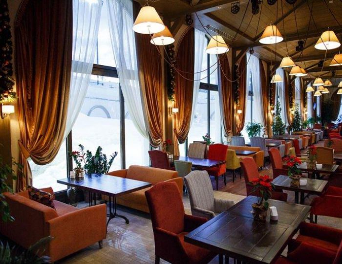 Ресторан «Бохо» - Отель Ibis Styles / Ибис Стайлс Красная Поляна