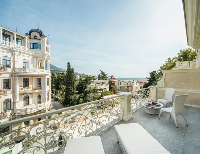 Апартаменты 4-местные 3-комнатные - Отель Villa Elena / Вилла Елена Ялта