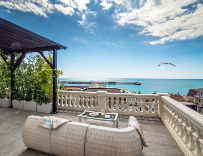 Пентхаус Императорский 4-местный 3-комнатный - Отель Villa Elena / Вилла Елена Ялта