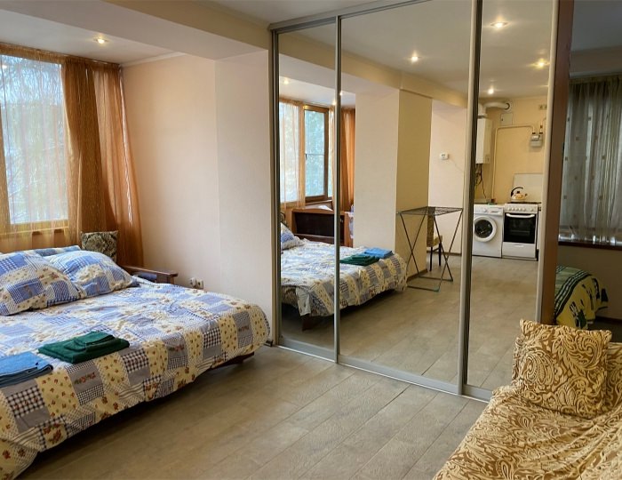 Двухкомнатная квартира на Коллективной 4/12 - Отель «Дом Гостей»