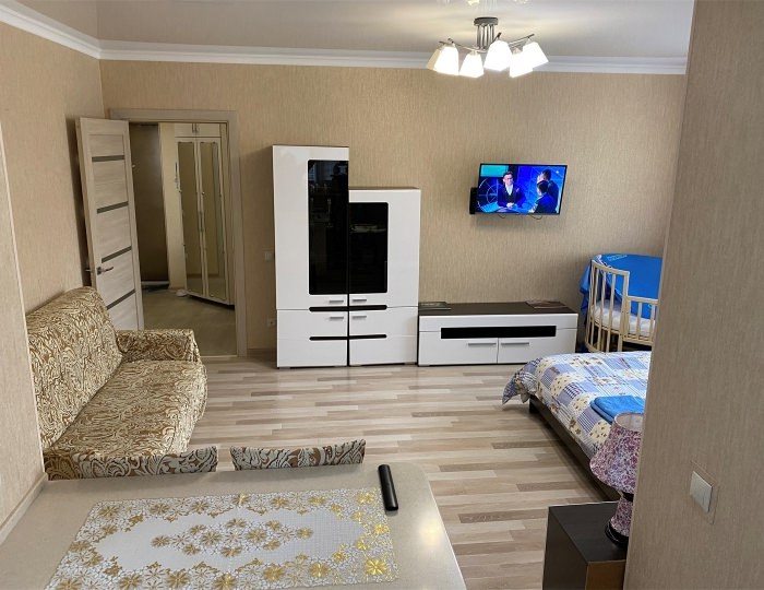 Двухкомнатная квартира на Коллективной 4 - Отель «Дом Гостей»