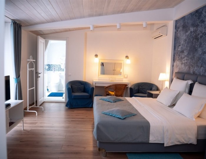 Стандарт двухместный первой категории без дополнительного места (mountain-land view) - Бутик-отель «Мускатель» Гурзуф