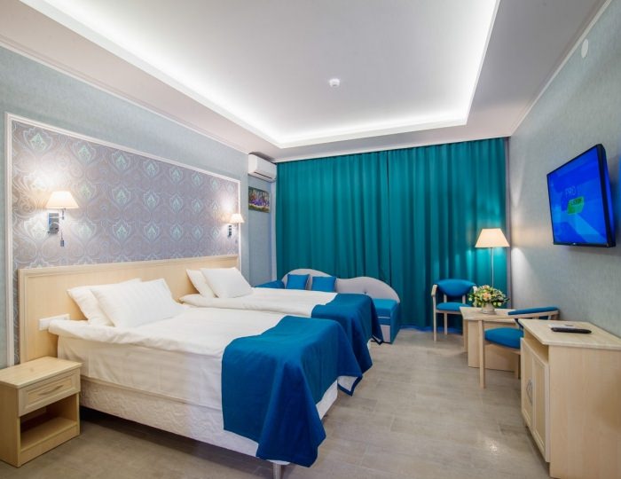 Стандарт /вид на аквапарк/ - Гостиничный комплекс «Атлантида»