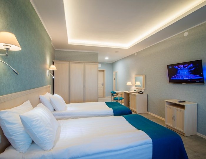 Стандарт /вид на аквапарк/ - Гостиничный комплекс «Атлантида»