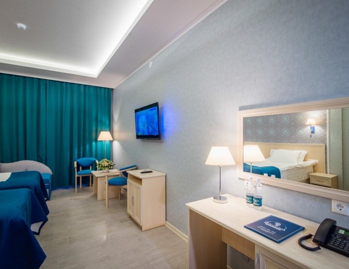 Стандарт /вид на аквапарк/ - Гостиничный комплекс «Атлантида»