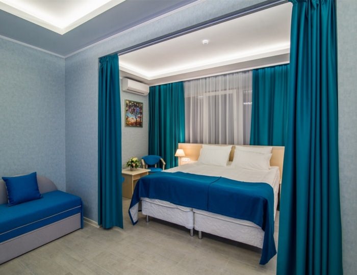 Студия /вид на аквапарк/ - Гостиничный комплекс «Атлантида»