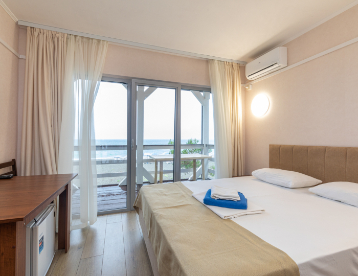 Коттедж 4-местный 2-комнатный коннект в коттедже п.Морской - Дом отдыха «Золотые пески» Пицунда