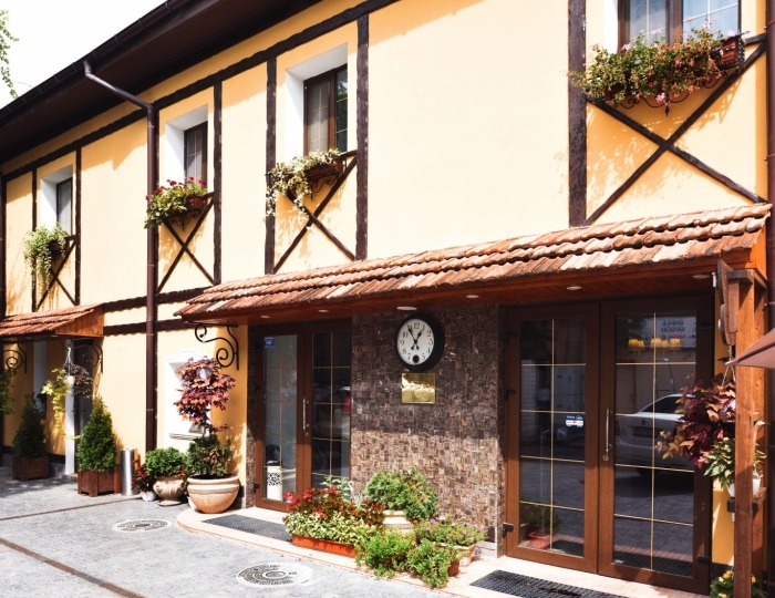 Отель «Серовъ»