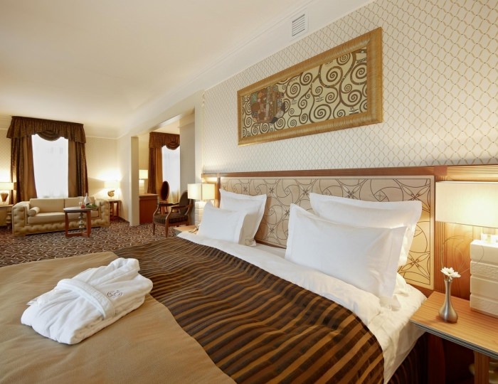 Номер люкс (с завтраком) - Отель «Двор Подзноева» (Главный Корпус)