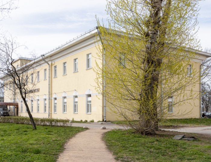 Отель «Номера у Невы»