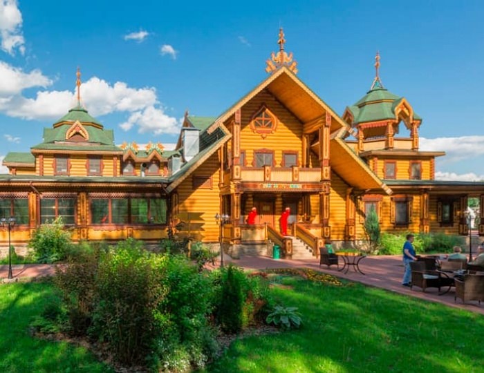 Ресторан «ПетRUшка» - Парк-отель «Орловский»