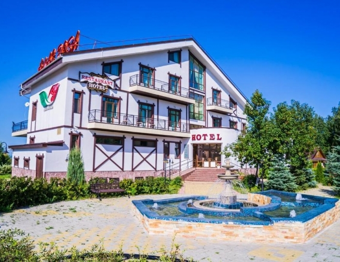 Гостинично-оздоровительный комплекс «Алая Роза»