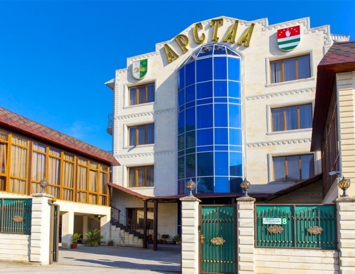 Гостиница «Арстаа» Гагра