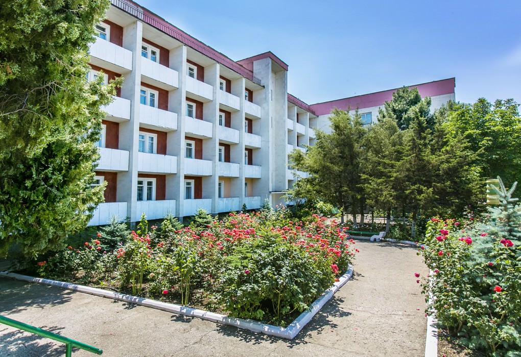 Доступное море - пансионат «Золотой берег» (Крым, Феодосия)