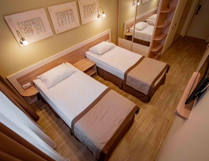 Номер комфорт с 2 односпальными кроватями - Отель «Раздолье» Псков