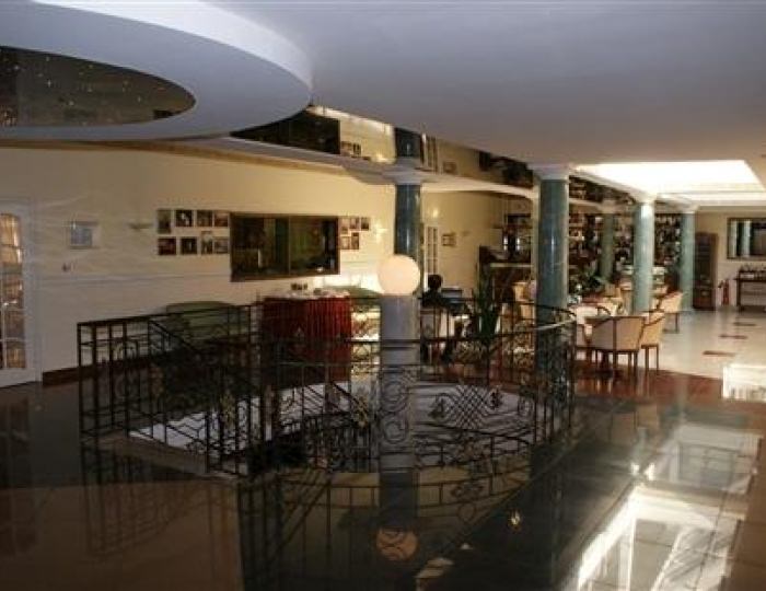 Рестораны и бары - Отель «Old Estate Hotel and Spa»