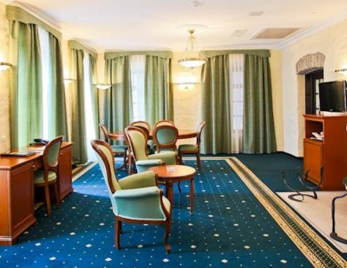 Номер люкс президентский (с завтраком) - Отель «Old Estate Hotel and Spa»