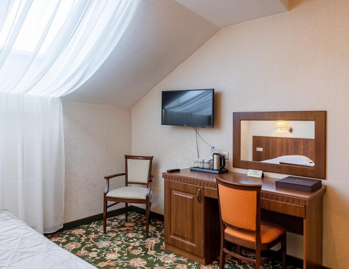 Номер стандарт с 1 двуспальной кроватью (с завтраком, мансарда) - Отель «Двор Подзноева» (Корпус Бизнес)