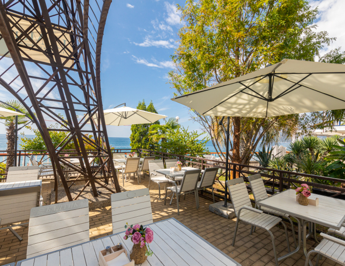 Французское кафе - Отель Alex Resort & Spa Hotel / Алекс Резорт & Спа