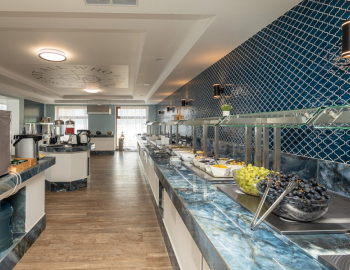 «Хемингуэй» ресторан - Отель Alex Resort & Spa Hotel / Алекс Резорт & Спа