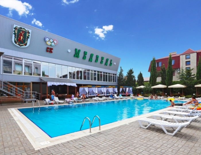 Отель Медведь Резорт Коктебель