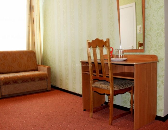 2-местный номер стандарт улучшенный (с завтраком) - Гостиница «Октябрьская» Псков
