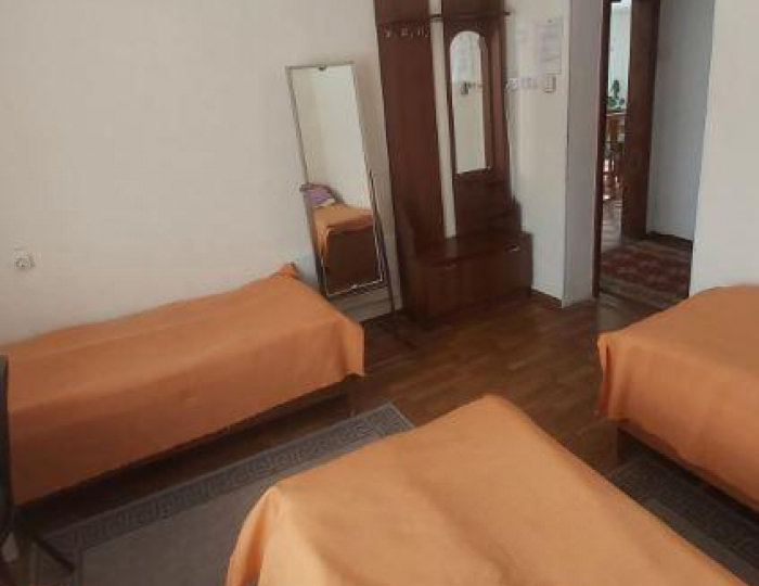 Номер эконом с 4 односпальными кроватями - Загородный отель «Как Дома» Акташ