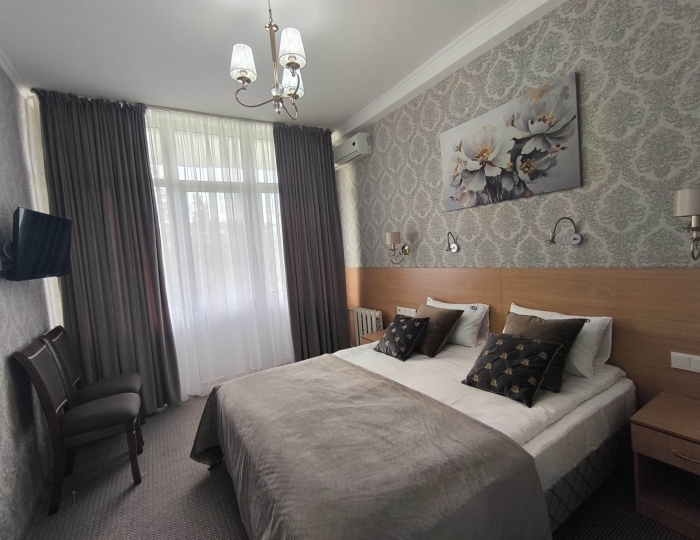 Люкс 2-местный 2-комнатный Люкс Комфорт корпус № 1 (Л2м2к1К) - Санаторий «Виктория» Ессентуки