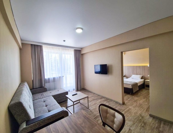 Номер комфорт улучшенный с 2 односпальными кроватями (с завтраком) - SPA-Отель «Синдика» Нальчик