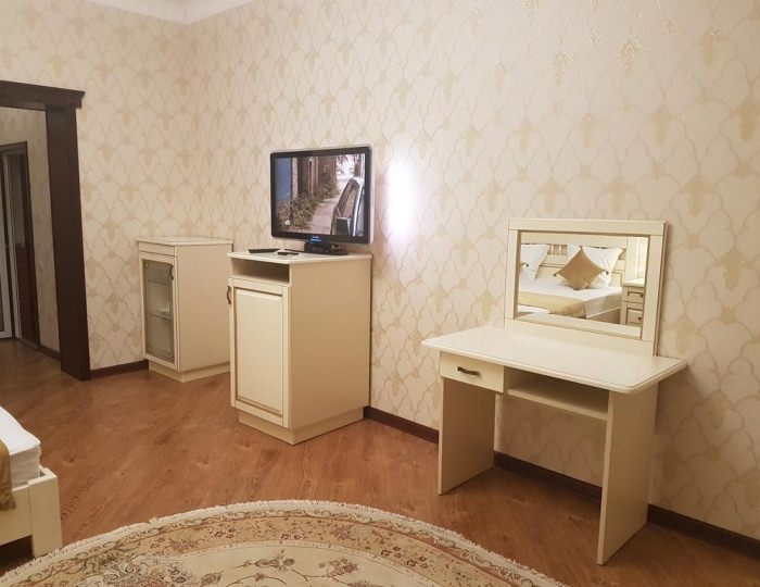 Номер люкс (с завтраком) - Мини-отель «Нальчик Холл»