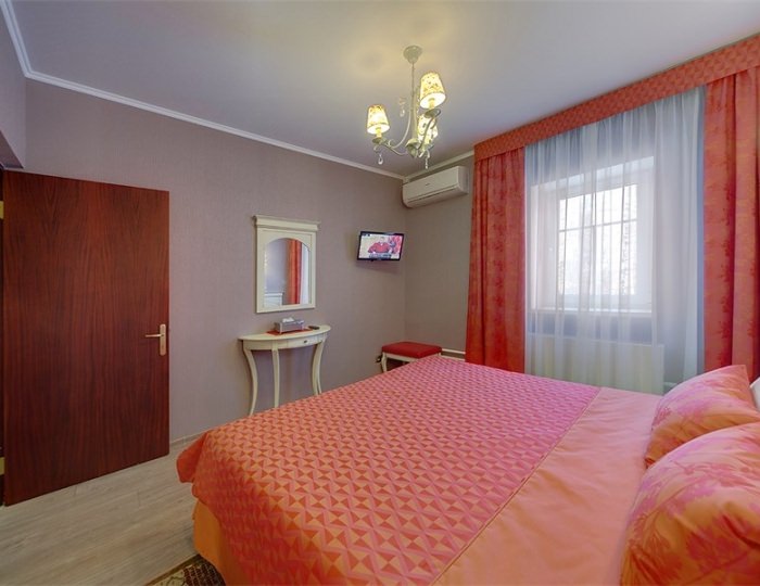 Люкс (двухкомнатный) «Романтик» - Отель «Джунгли» (бывш. «Айвенго»)