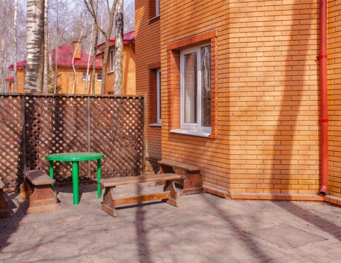 Коттедж для проживания 6 -ти человек с сауной №3 - Отель «Джунгли» (бывш. «Айвенго»)