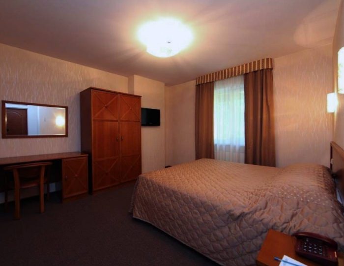 Коттедж № 1 - Отель «Джунгли» (бывш. «Айвенго»)