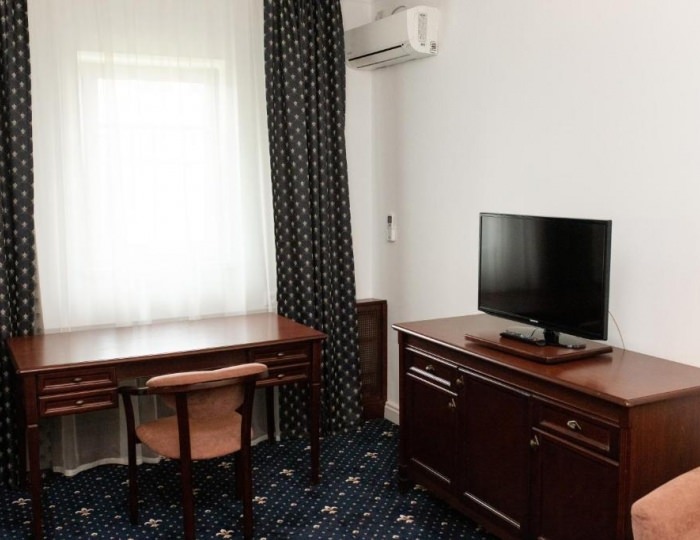 Люкс (двухкомнатный) «Сьют» - Отель «Джунгли» (бывш. «Айвенго»)