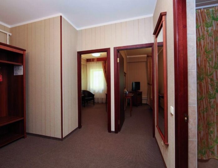 Люкс (двухкомнатный) «Джунгли» - Отель «Джунгли» (бывш. «Айвенго»)