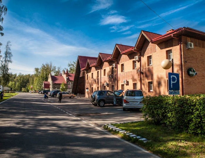 Отель «Джунгли» (бывш. «Айвенго»)