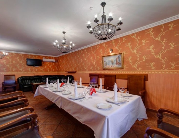 Рестораны и бары - Отель «Джунгли» (бывш. «Айвенго»)