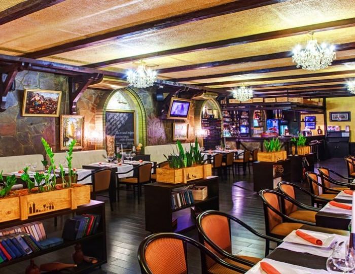 Рестораны и бары - Отель «Джунгли» (бывш. «Айвенго»)