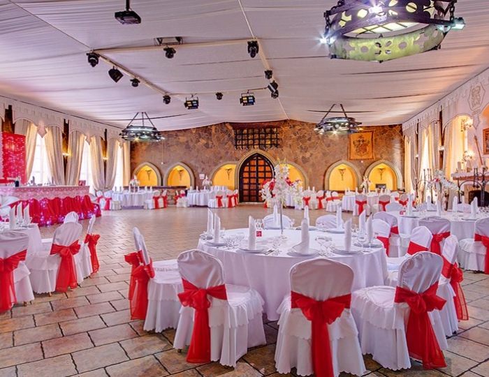 Банкетные залы - Отель «Джунгли» (бывш. «Айвенго»)