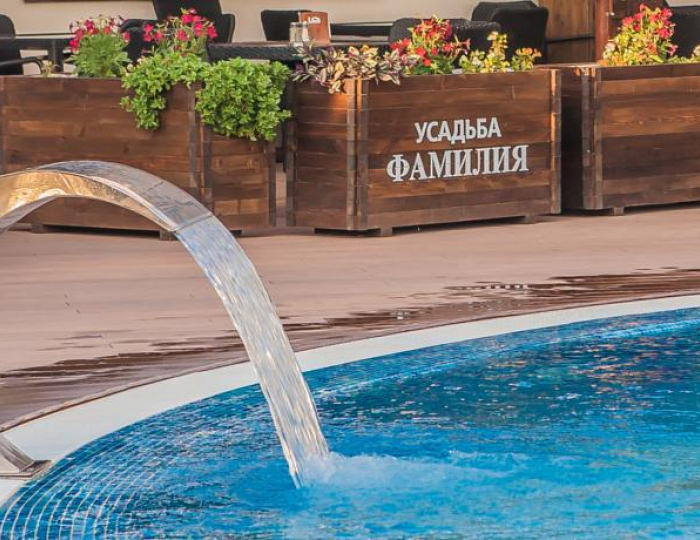 Отель «Усадьба Фамилия» Пластуновская