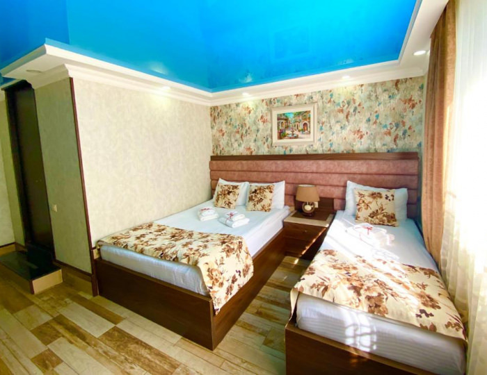 Family 3-местный - Отель Hotel Park / Отель Парк Батуми
