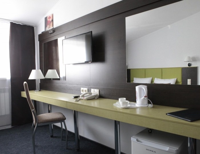 Номер улучшенный комфорт с 2 односпальными кроватями (с завтраком) - Гостиница «Авангард Отель & Апарт» Курган