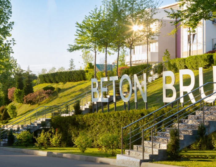 Отель Beton Brut / Бетон Брют